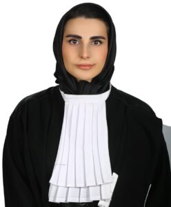 بهترین وکیل مهاجرت کادر درمان: مریم عرب رحمتی پور